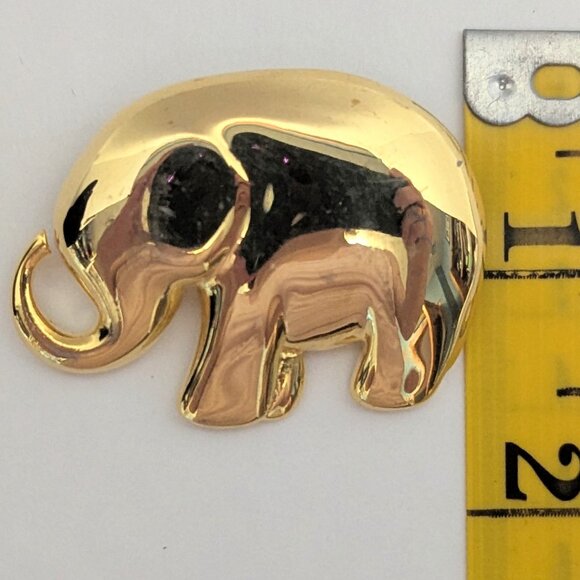 Vintage Chunky & Adorable Liz Claiborne Golden Elephant Brooch! - Picture 2 of 4